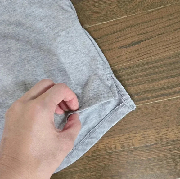 Nike Dri-Fit workout set Grey tank top Capri leggings sz S and M - Picture 5 of 12